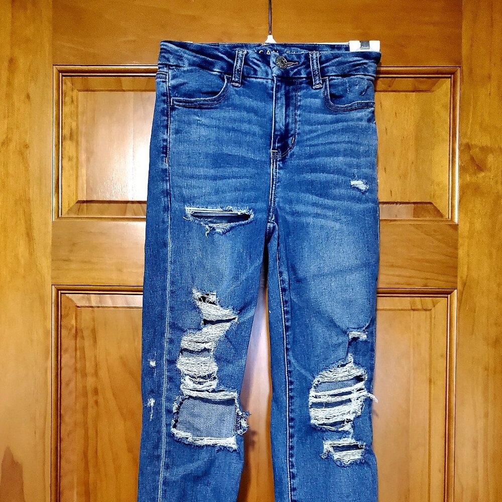American Eagle distressed jeggins